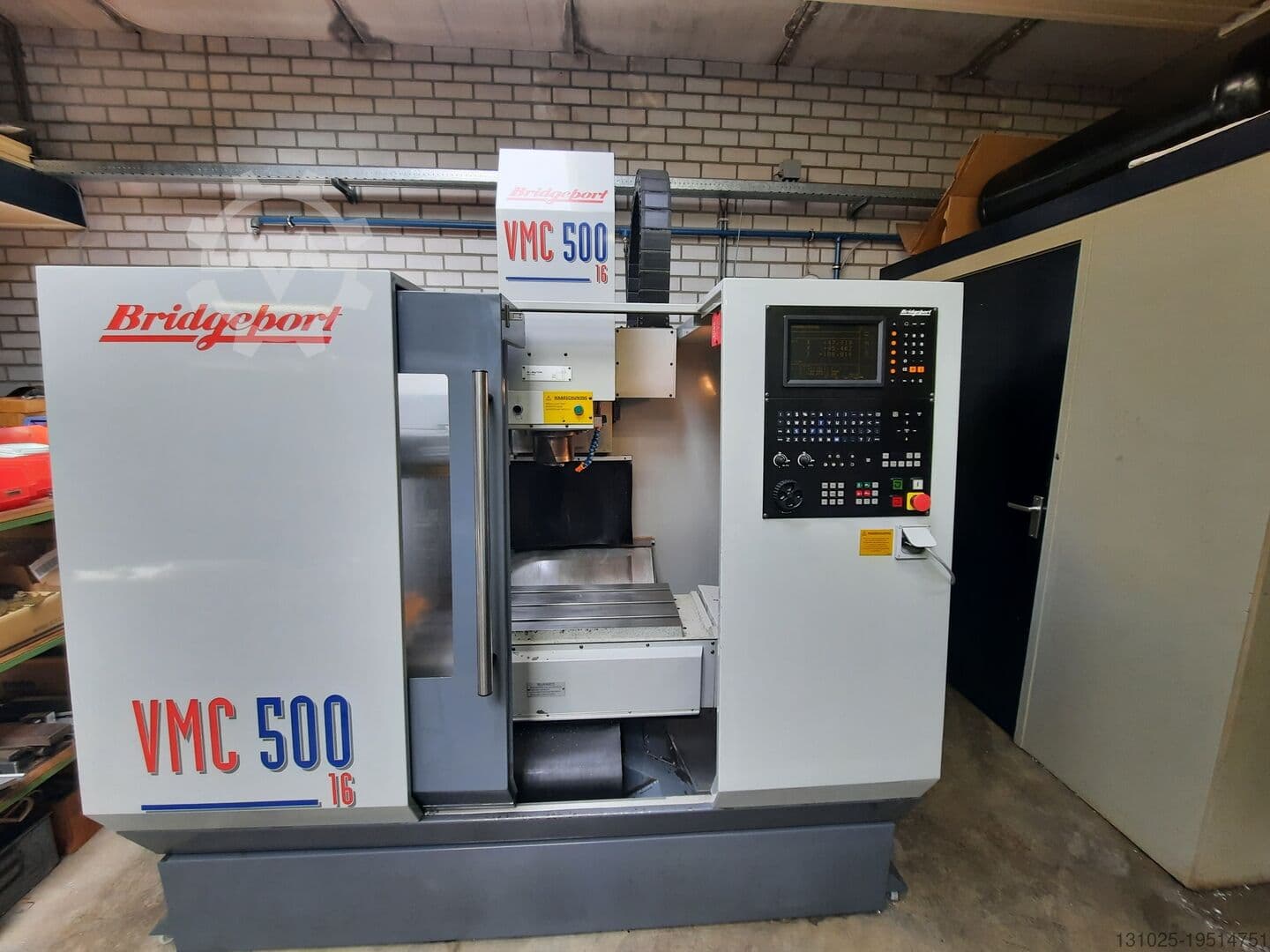 Вертикальний обробний центр з ЧПУ Bridgeport VMC 500-ID17056