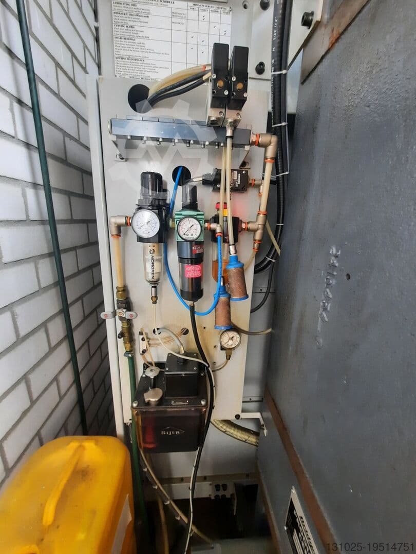 Вертикальний обробний центр з ЧПУ Bridgeport VMC 500-ID17056