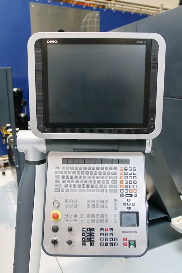 Вертикальный обрабатывающий центр с ЧПУ DECKEL MAHO - DMC 835 V New Design -134-ID17365