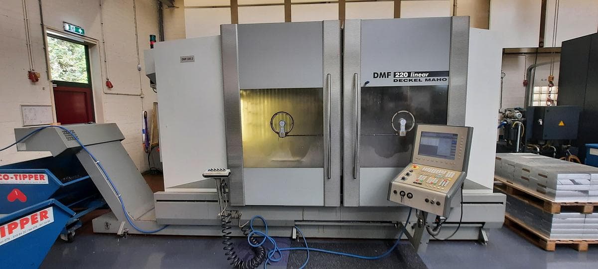 Вертикальный обрабатывающий центр с ЧПУ Deckel Maho DMF 220 Linear-ID17935