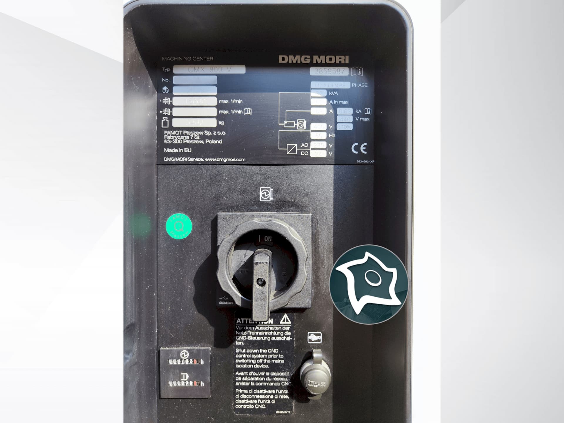 Вертикальный обрабатывающий центр с ЧПУ DMG MORI CMX 800 V -ID16978