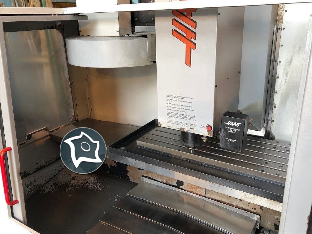 Вертикальный обрабатывающий центр с ЧПУ Haas VF 2 -ID12185