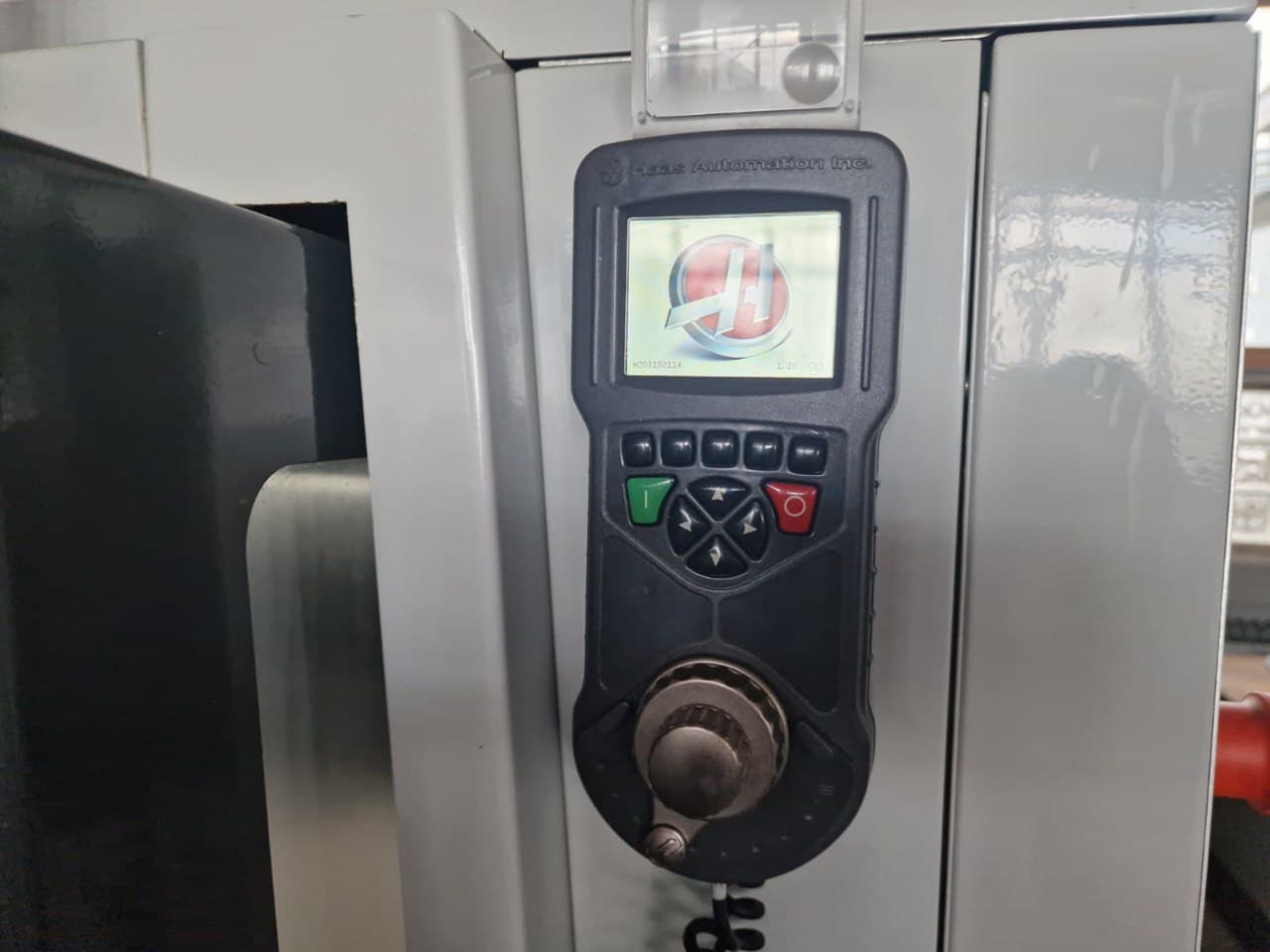 Вертикальный обрабатывающий центр с ЧПУ HAAS VF-2SS-ID17871