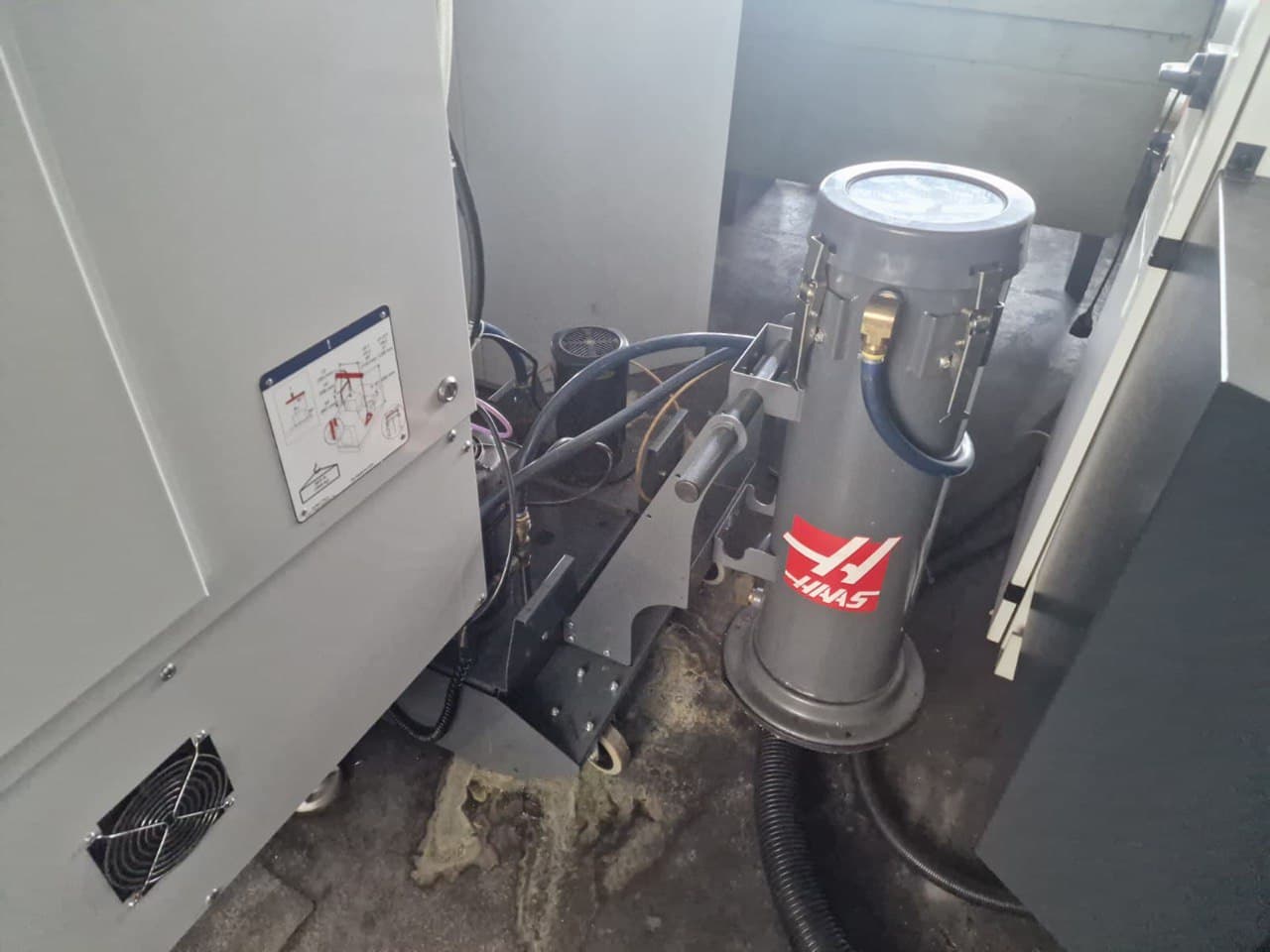 Вертикальный обрабатывающий центр с ЧПУ HAAS VF-2SS-ID17871