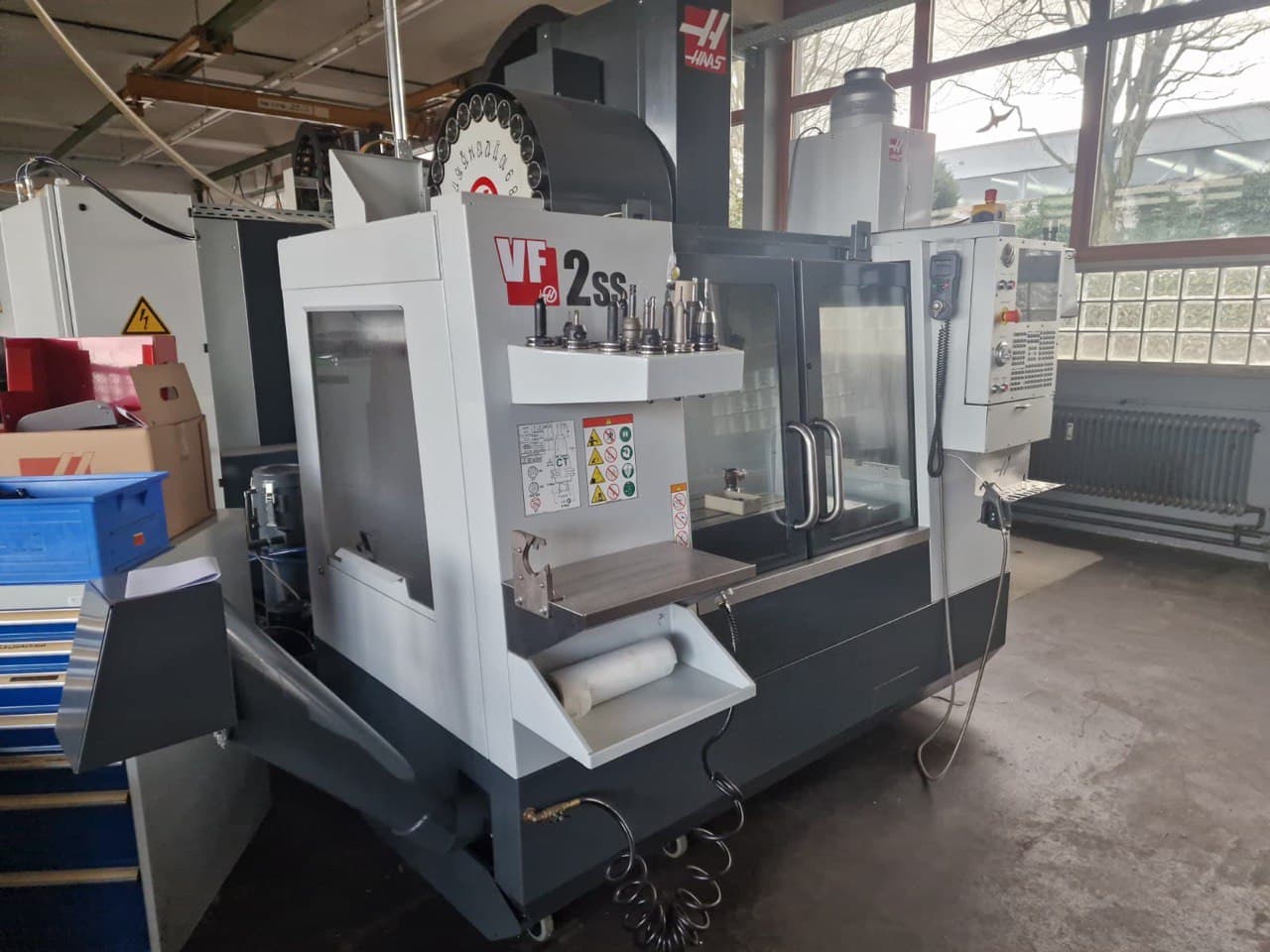 Вертикальный обрабатывающий центр с ЧПУ HAAS VF-2SS-ID17871