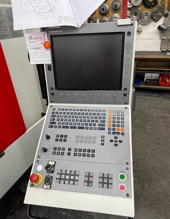 Вертикальный обрабатывающий центр с ЧПУ KONDIA A 10-ID17440