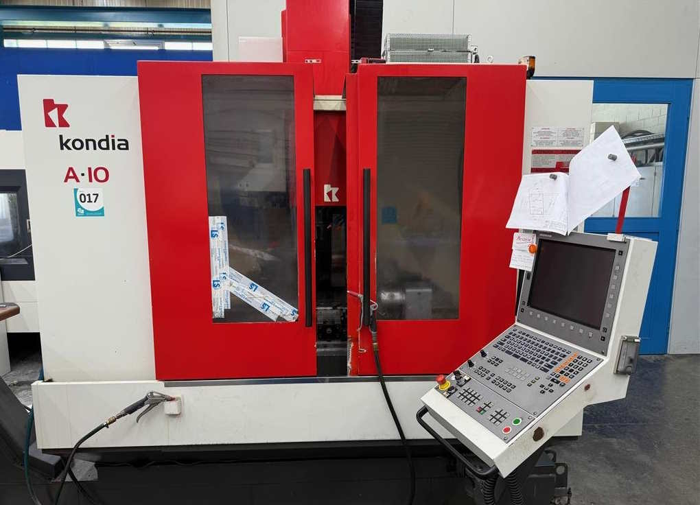 Вертикальный обрабатывающий центр с ЧПУ KONDIA A 10-ID17440