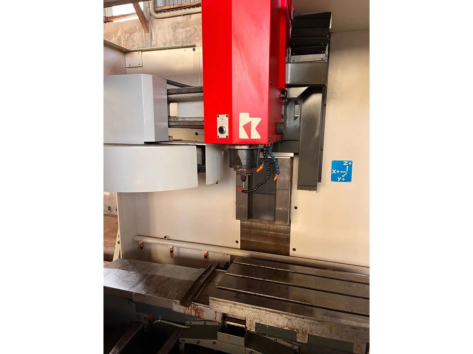 Вертикальный обрабатывающий центр с ЧПУ KONDIA A 6 CNC-ID17317