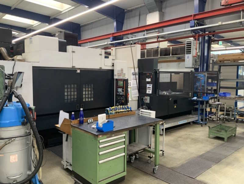 Вертикальный обрабатывающий центр с ЧПУ Mazak MTV-655 80N-ID17482