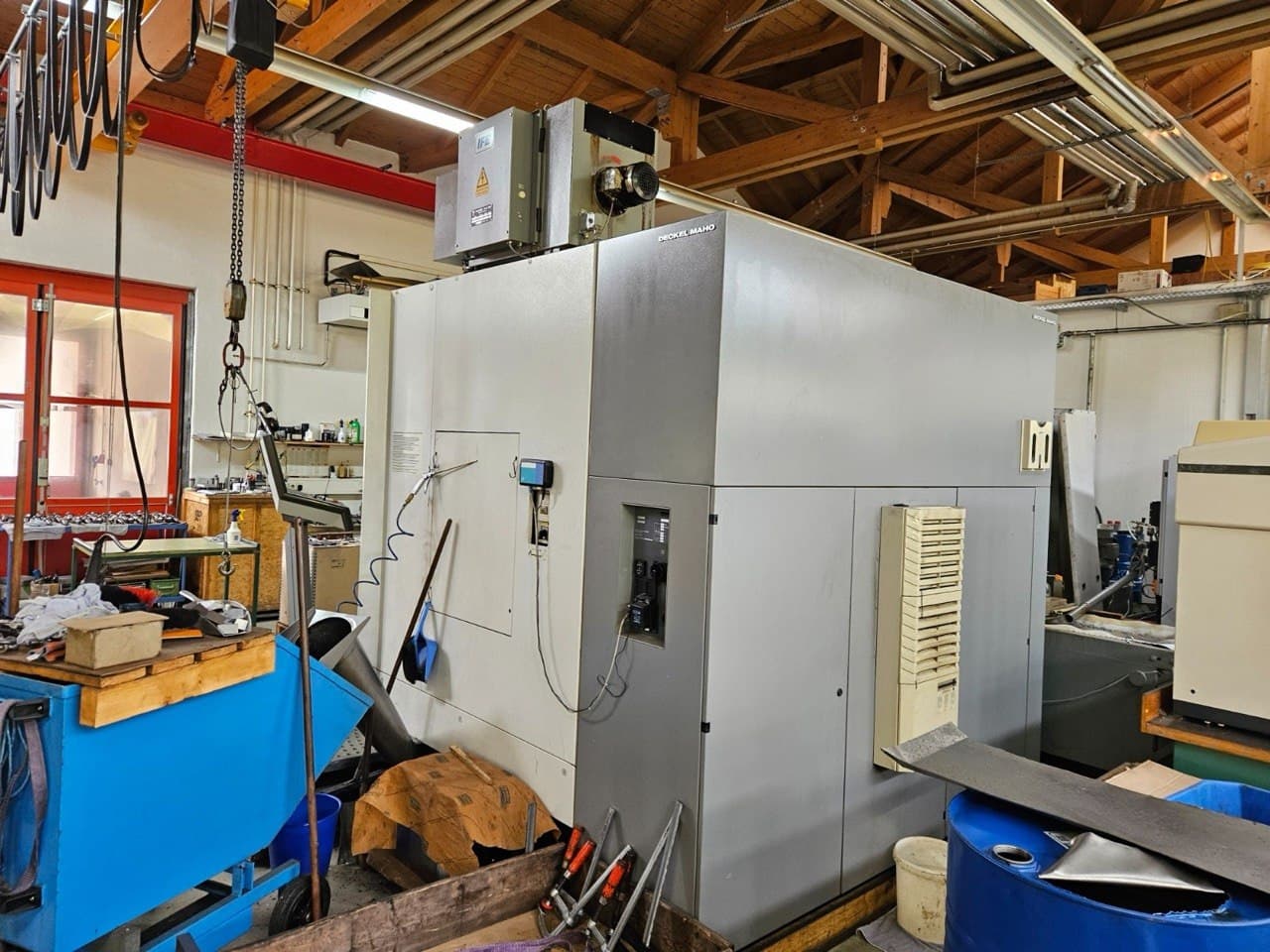 Вертикальний обробний центр з ЧПУ (з поворотною шпиндельною головою) DMG DMC 100T-ID17929