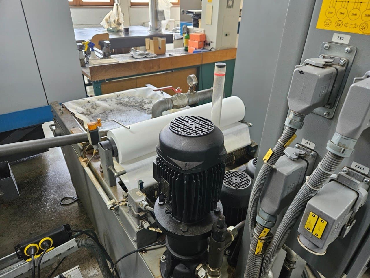 Вертикальний обробний центр з ЧПУ (з поворотною шпиндельною головою) DMG DMC 100T-ID17929