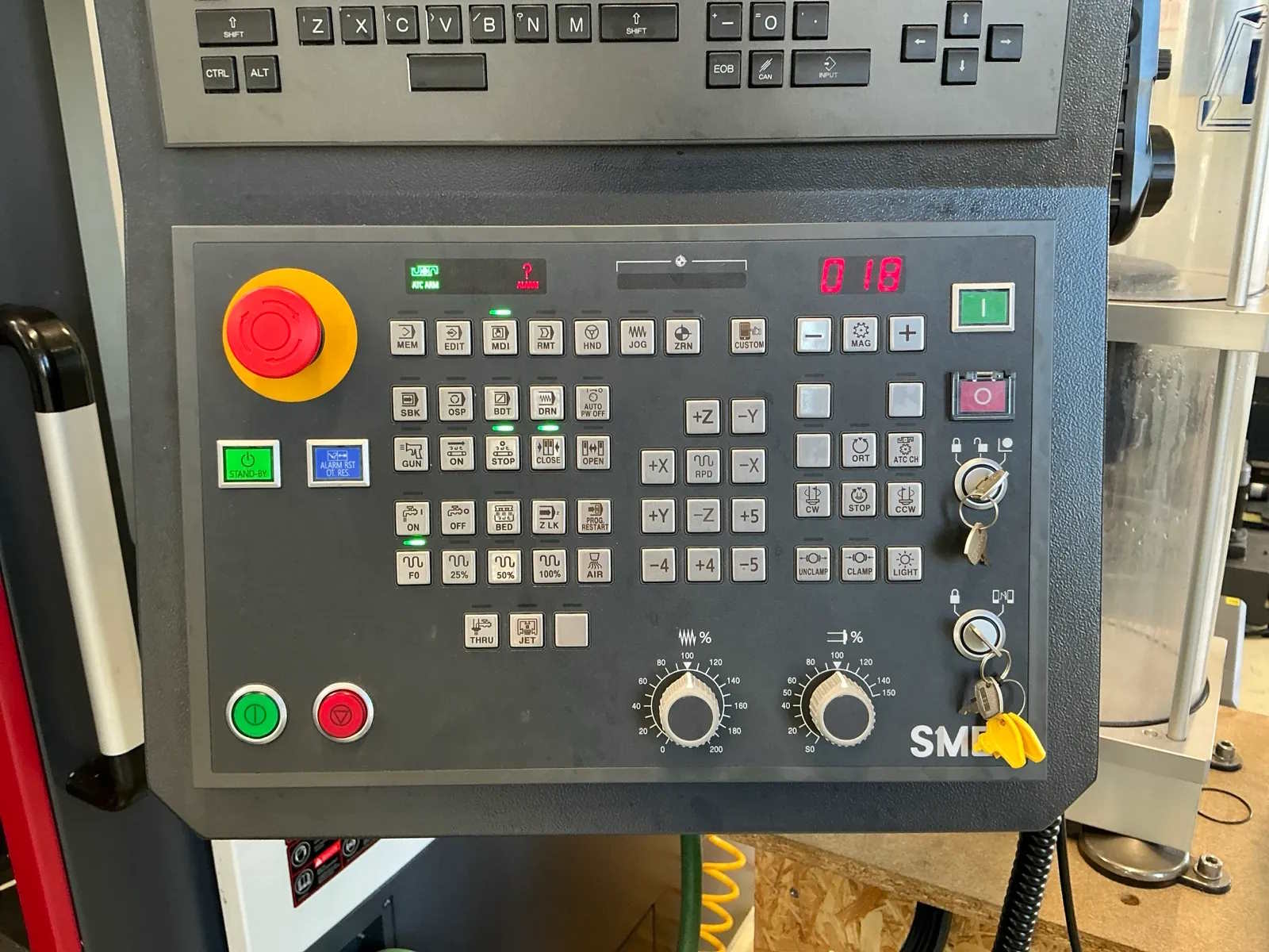Вертикальный обрабатывающий центр SMEC MCV6700L-ID17578
