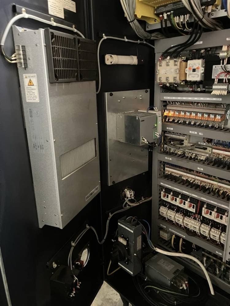 Вертикальный обрабатывающий центр Vesta 1050B-ID17155