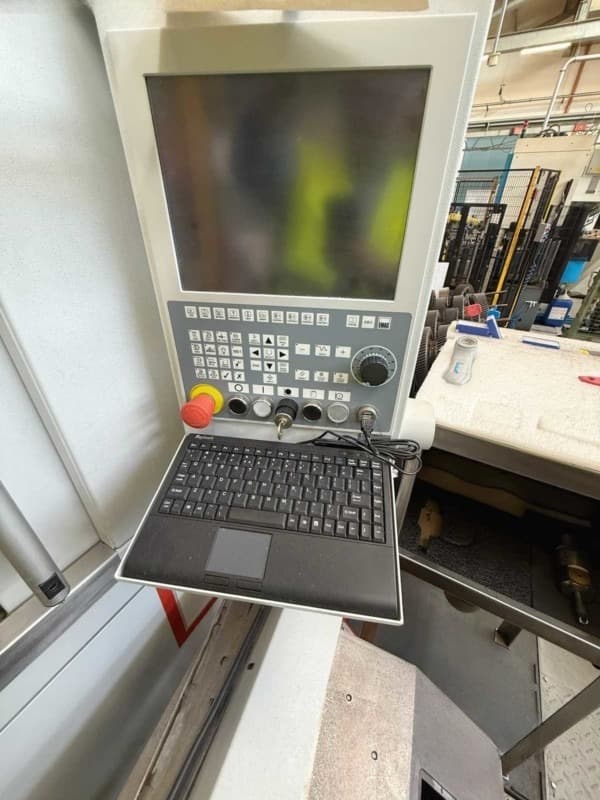 Вертикальный токарно-фрезерный обрабатывающий центр с ЧПУ EMAG VMC 450 MT-ID18009