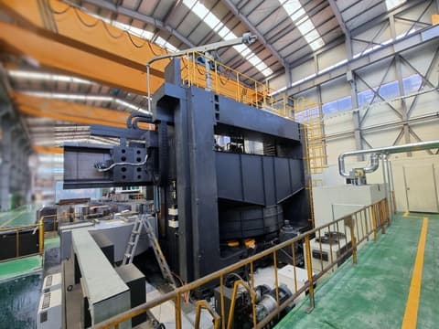 Вертикальний токарний верстат з ЧПУ Hwacheon HVT-4550M-ID17138