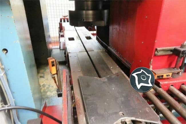 Вертикальный токарный станок с приводными инструментами EMAG VSC 315-ID15719