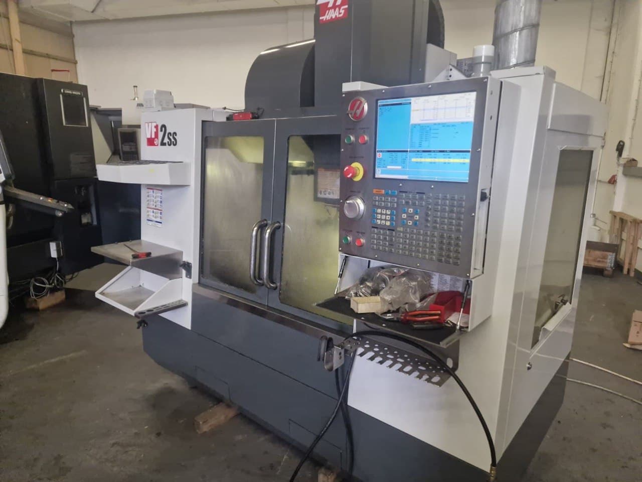 Высокоскоростной вертикальный обрабатывающий центр HAAS с ЧПУ HAAS VF-2SS-ID17983