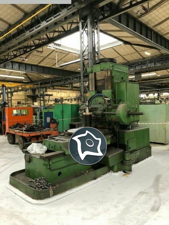 Зубофрезерный станок вертикальный TOS FO 16-ID13705