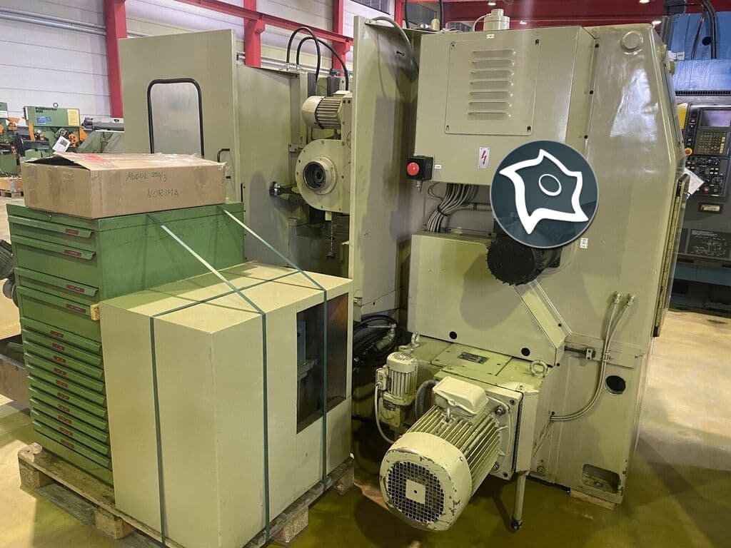 Зубофрезерный вертикальный станок WMW MODUL ZFWZ 250-3-ID15003