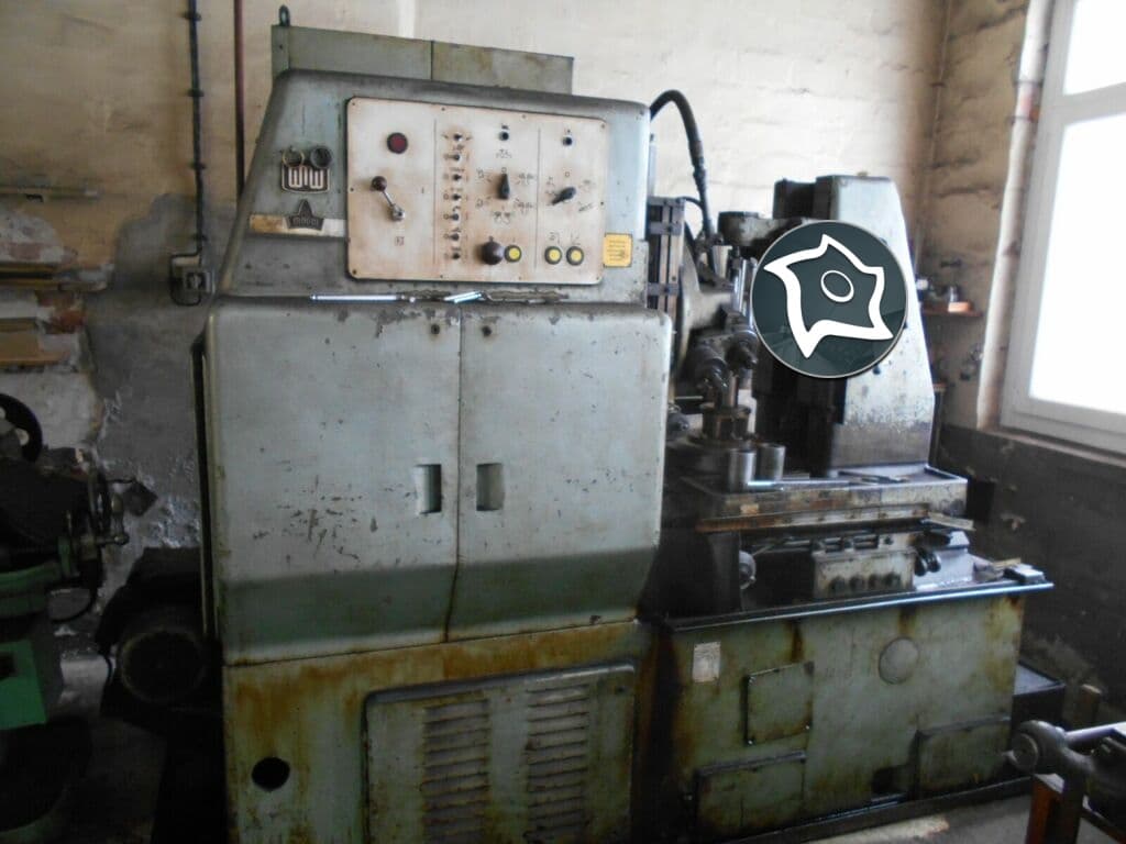 Зубофрезерный вертикальный станок WMW MODUL ZFWZ 250 x 5-ID15048